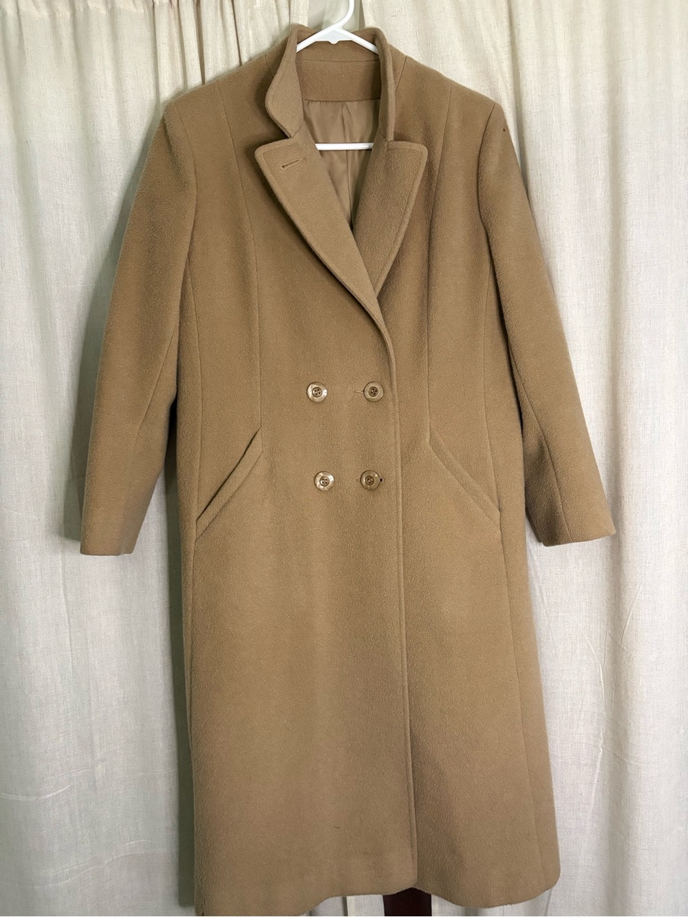1970s Warren of Stafford for M.G. Kinsler 100% Pure Wool Camel Coat